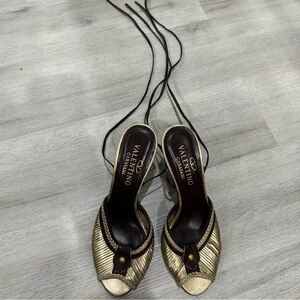 Vintage Valentino Strap-up sandals